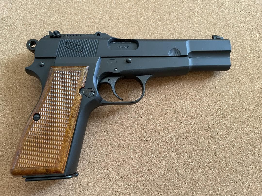 Browning Hi-Power Military ガスガン ヘビーウェイト