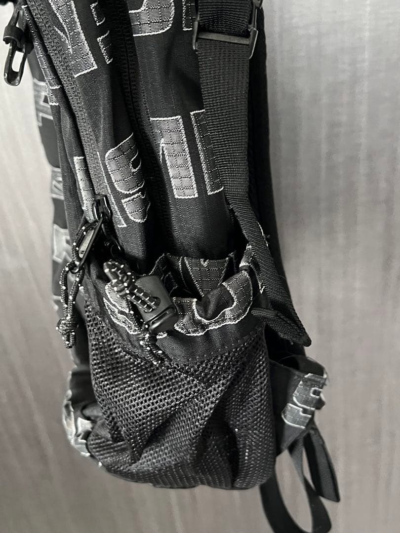 Supreme ロゴプリント バックパック