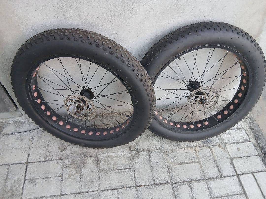 自転車ホイール 24インチ 黒 ダブルリム