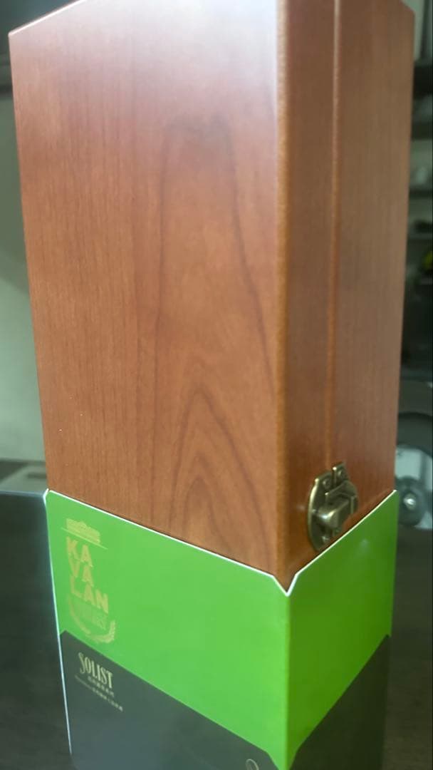 KAVALAN カバラン ソリスト アモンティリャード カスクストレングス