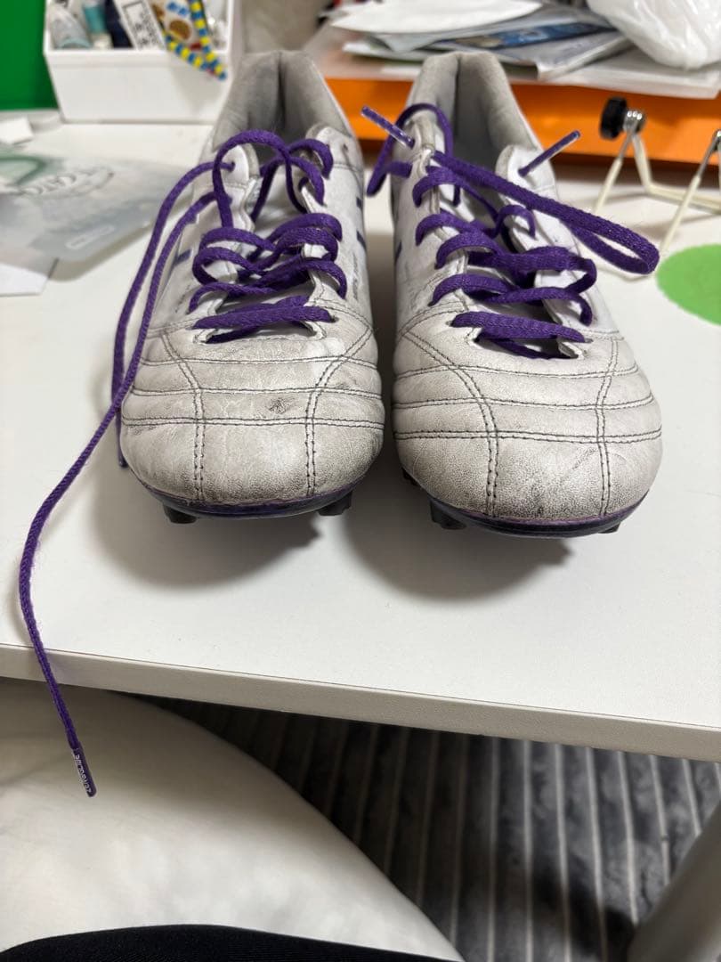 ASICS サッカーシューズ ホワイト/パープル