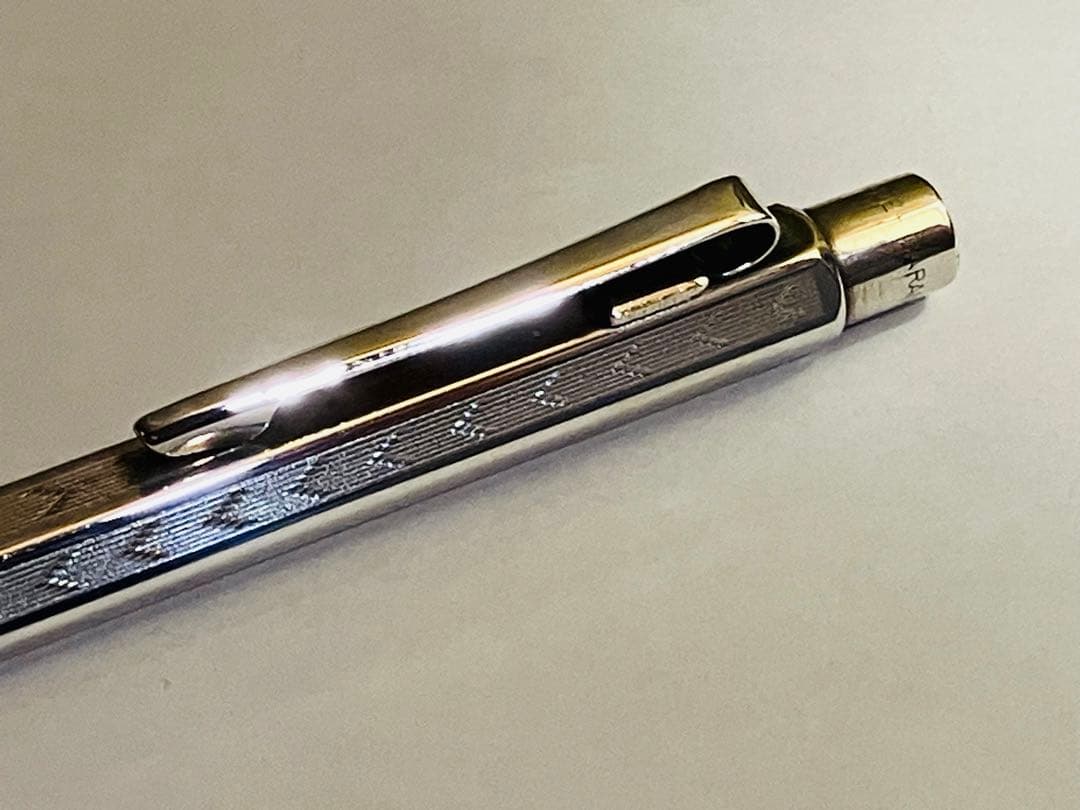 カランダッシュ　エクリドール　シルバー ケース付き　箱入り　ボールペン