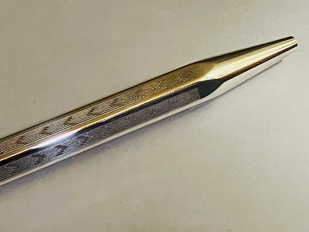 カランダッシュ　エクリドール　シルバー ケース付き　箱入り　ボールペン