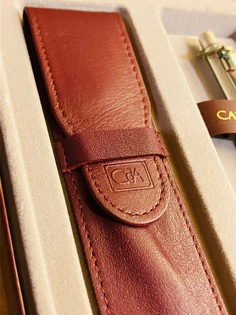 カランダッシュ　エクリドール　シルバー ケース付き　箱入り　ボールペン