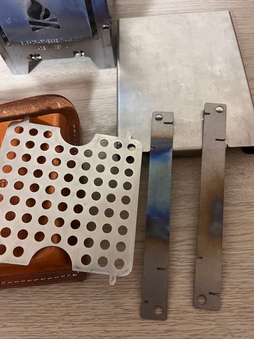 ブッシュボックスlfチタン　ブッシュクラフトエッセンシャルズ