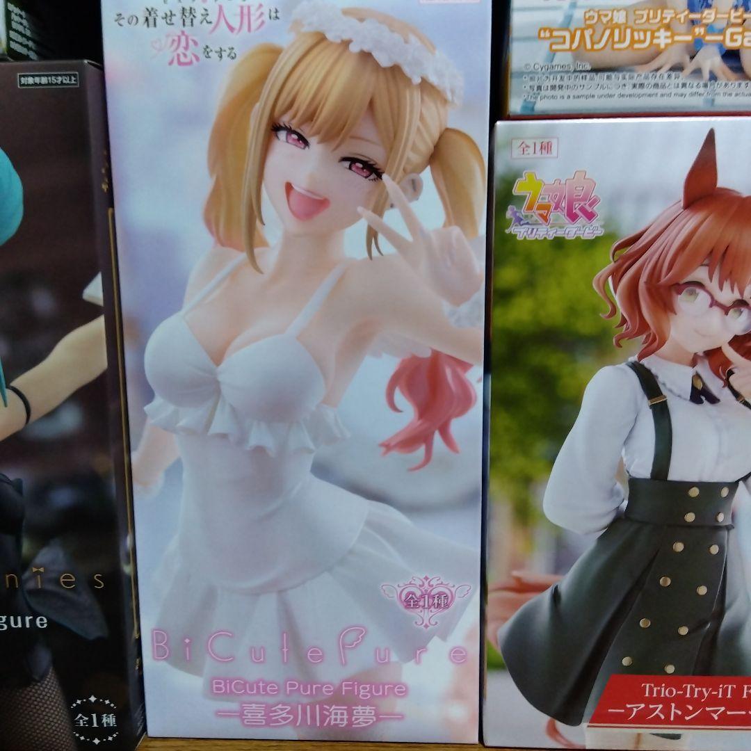 ■美少女フィギュア21個 喜多川海夢/初音ミク/シャルティア/ウマ娘/ナミ等①