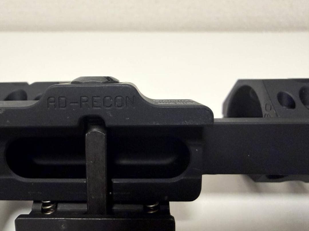 実物 American Defence 30mm スコープマウント