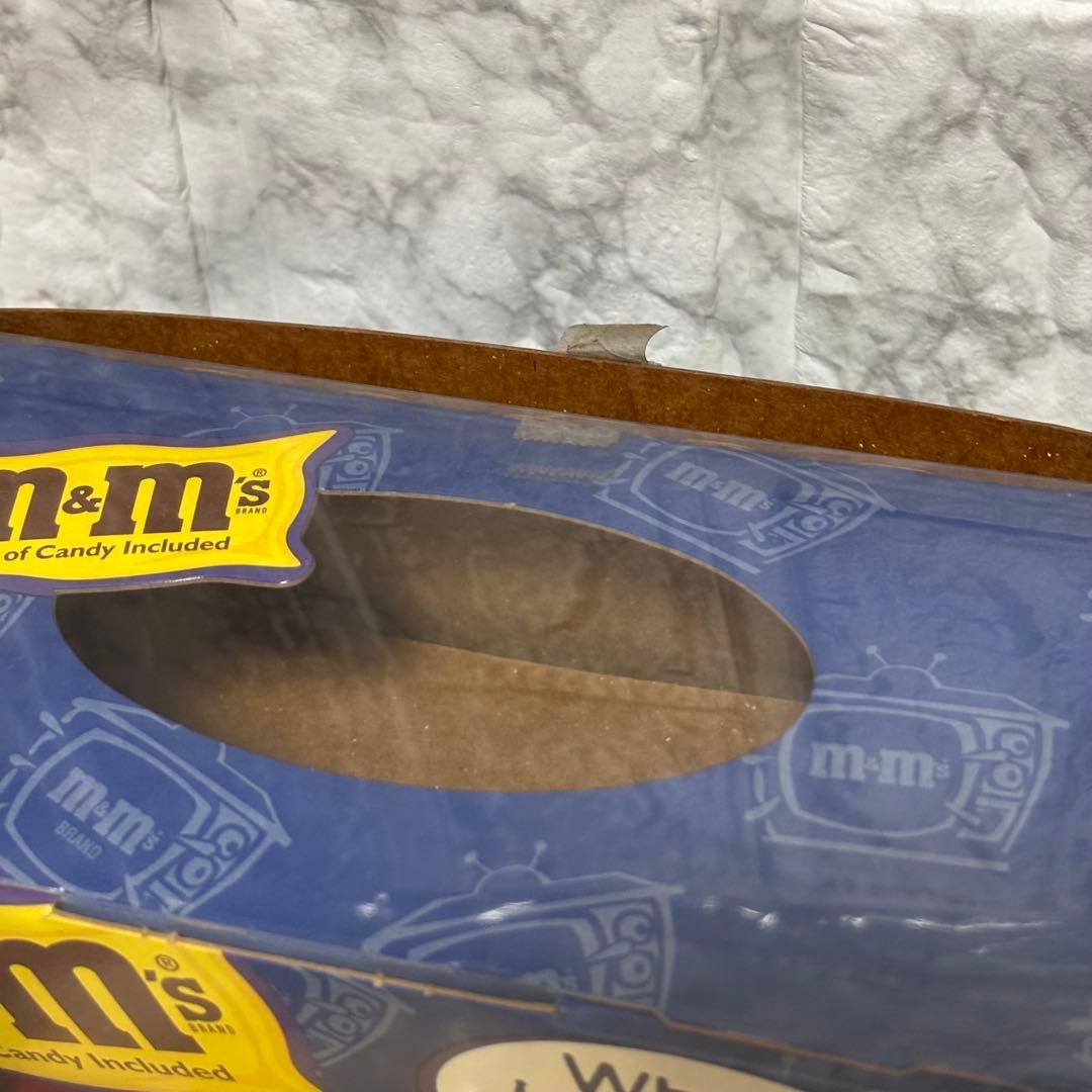 m&m's ディスプレイ　イエロー　LA-Z-BOYソファーエムアンドエムズ