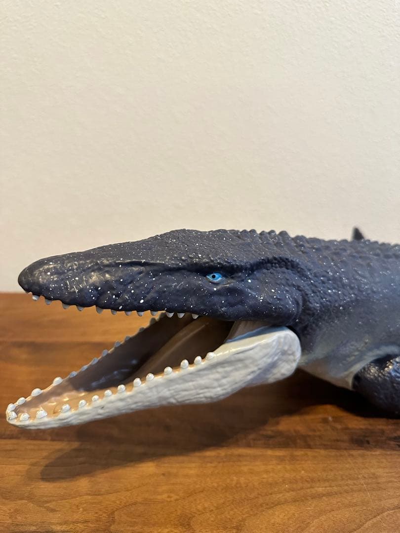 マテル　ジュラシックワールド　ダメージTレックス・モササウルスフィギュアセット