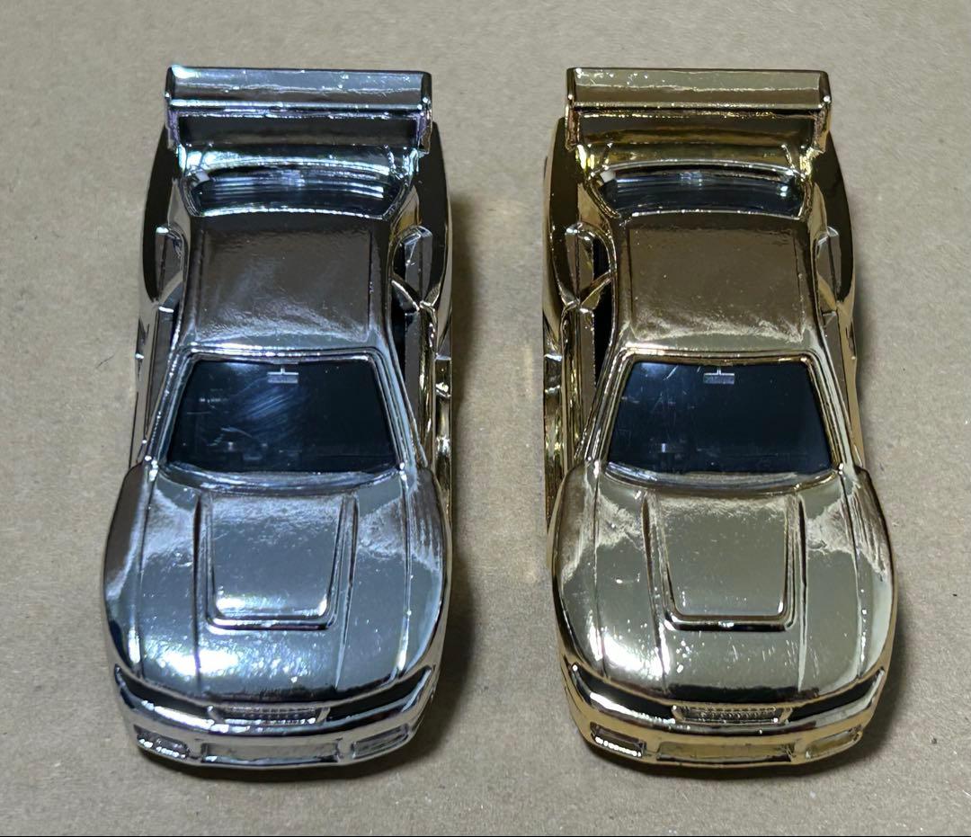 トミカ ニッサン スカイライン メッキ仕様 2台セット