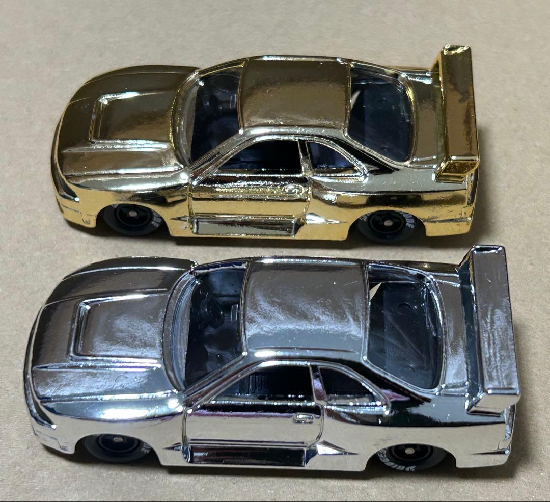 トミカ ニッサン スカイライン メッキ仕様 2台セット