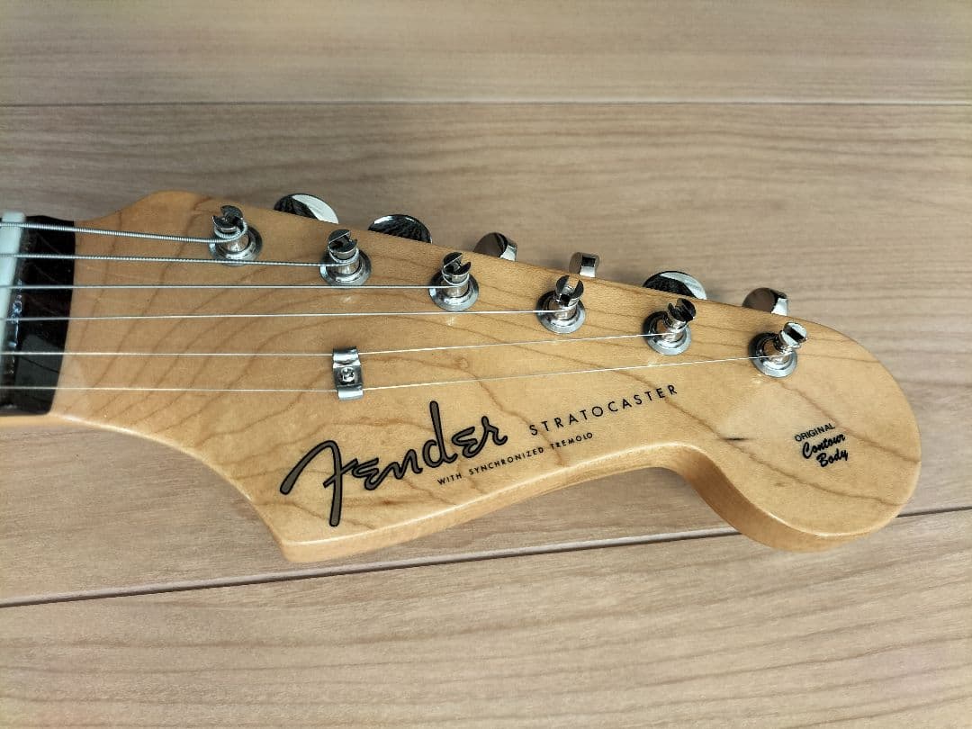 ギター fender MIJ Made in Japan Traditional 60s