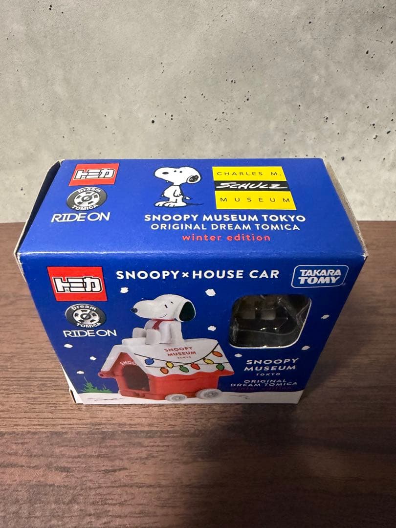 トミカ　ライドオン　スヌーピー　PEANUTS