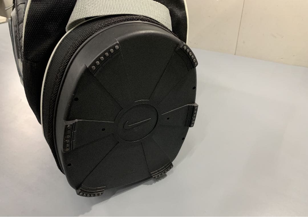 ナイキ　NIKE WORLD EAGLE キャディバッグ ブラック