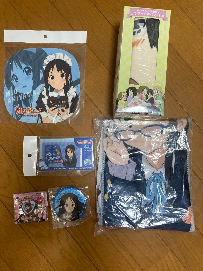 けいおん! ナムコ ナンジャタウン 秋山澪 缶バッジ もふもふタオル 等