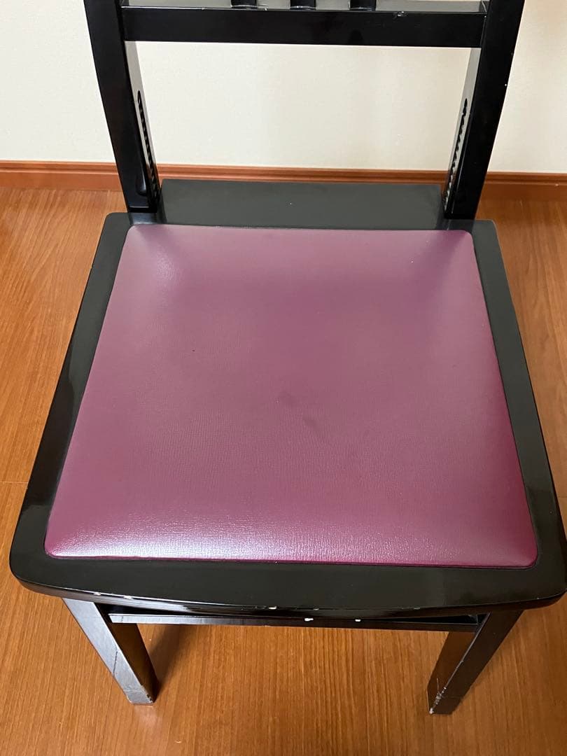 トムソン椅子　ピアノ椅子　背もたれ椅子