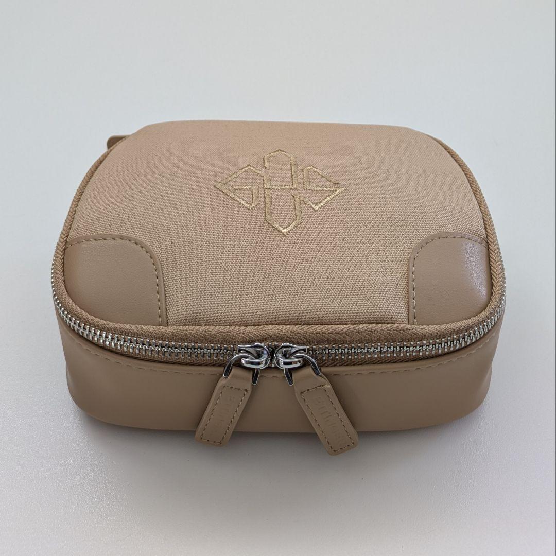 【新品・未使用】エッティンガー　トラベルポーチ　化粧ポーチ ４個セット