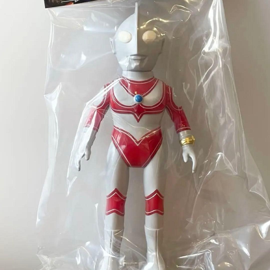 ウルトラマンジャック　MAT　メディコムトイ　MCT　特撮　ウルトラマン　ソフビ