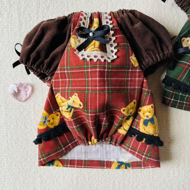 コールテンテディベア　赤チェック　犬服ハンドメイド　犬の洋服