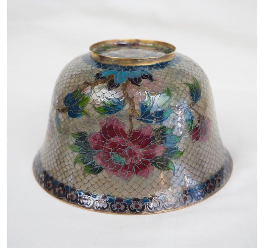 送料無料　時代物　省胎七宝蓋物　高12.5ｃｍ