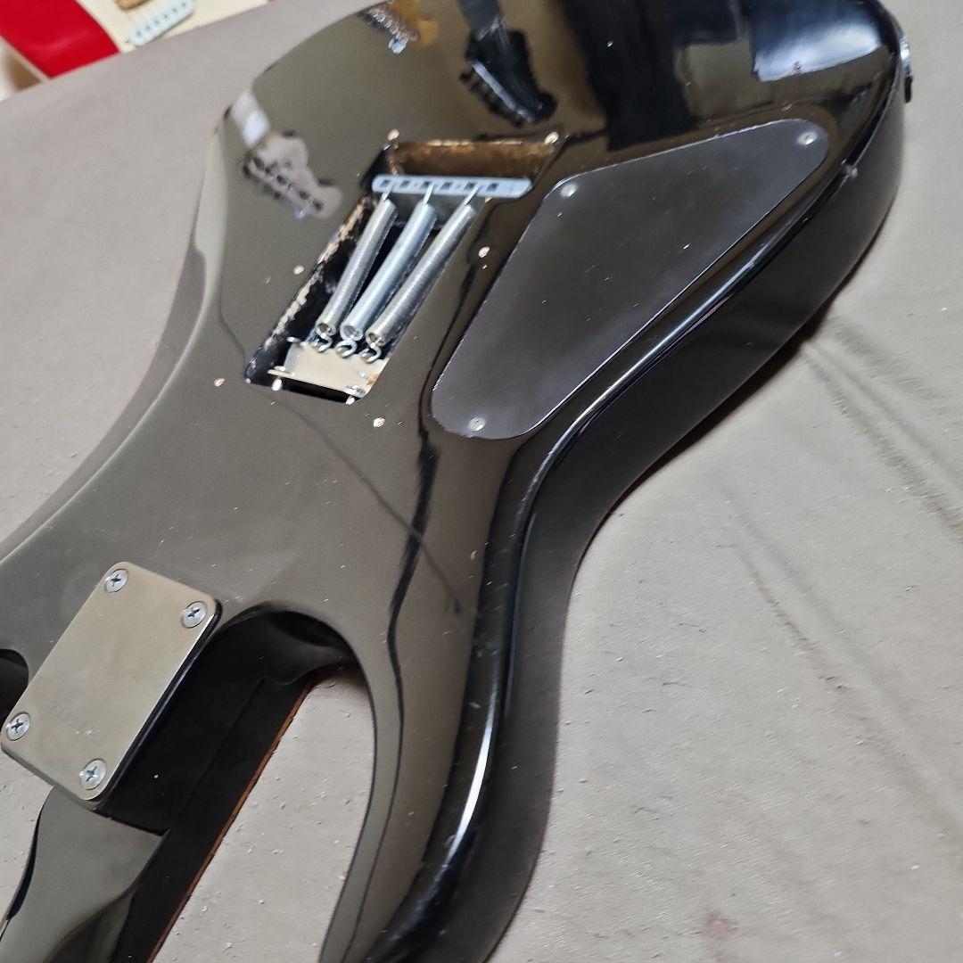 G.W最終セール！！FERNANDES ストラトキャスタータイプ オールブラック