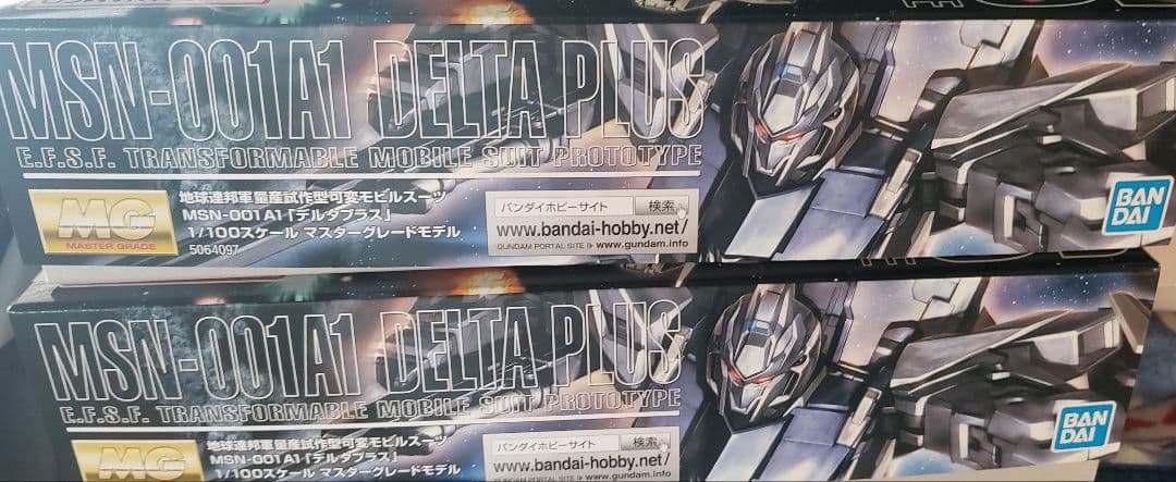 新品未組立 2個セット　MG 1/100 デルタプラス