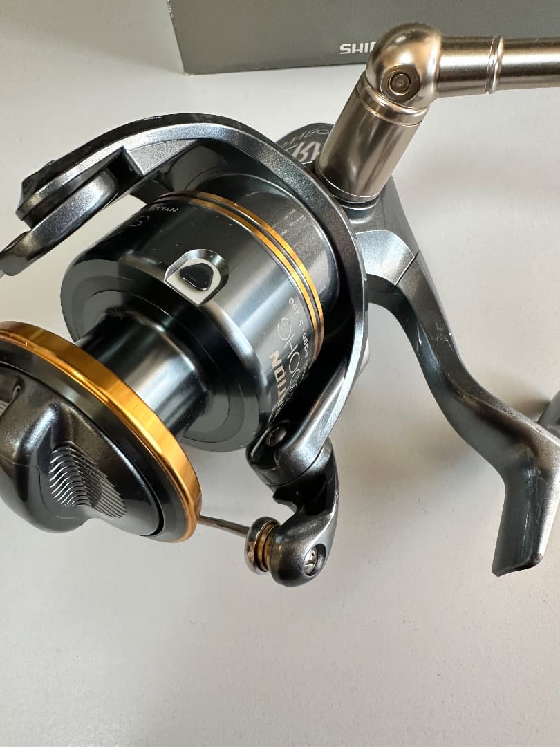 SHIMANO スピニングリール　アセレーションSW8000HG