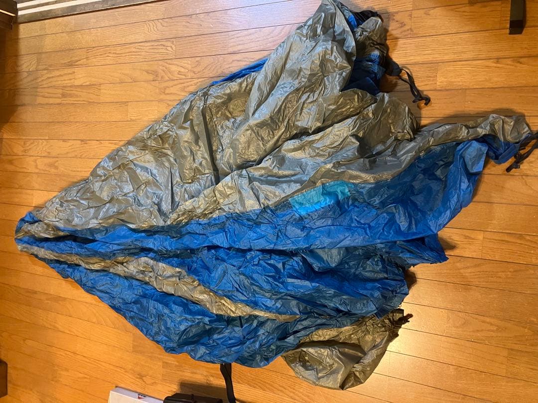 ブラックダイヤモンド メガライト 廃盤　レア　入手困難　ウルトラライト