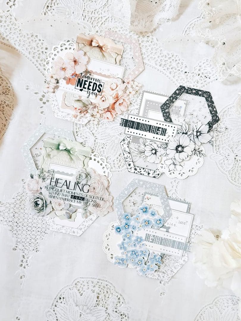 コラージュ素材　紙もの　素材紙　【2589】