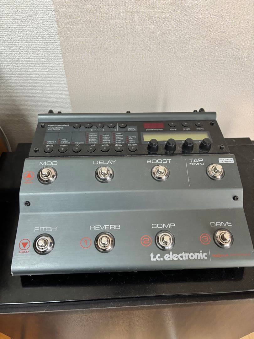 ギター t.c. electronic Nova System