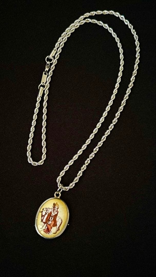 藤井風さん　オームペンダント クリシュナ〈イエロー〉