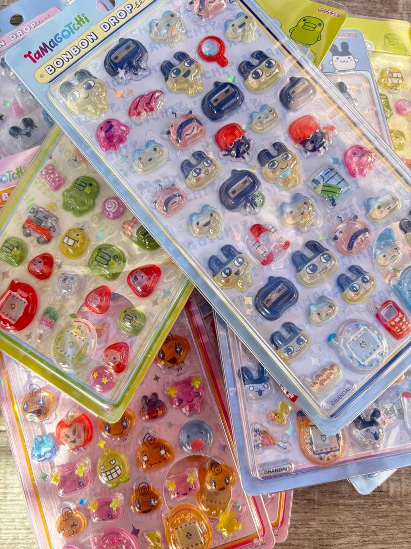 【国内正規品】たまごっち ボンボンドロップシール 4種　8枚　本日発送⭕️