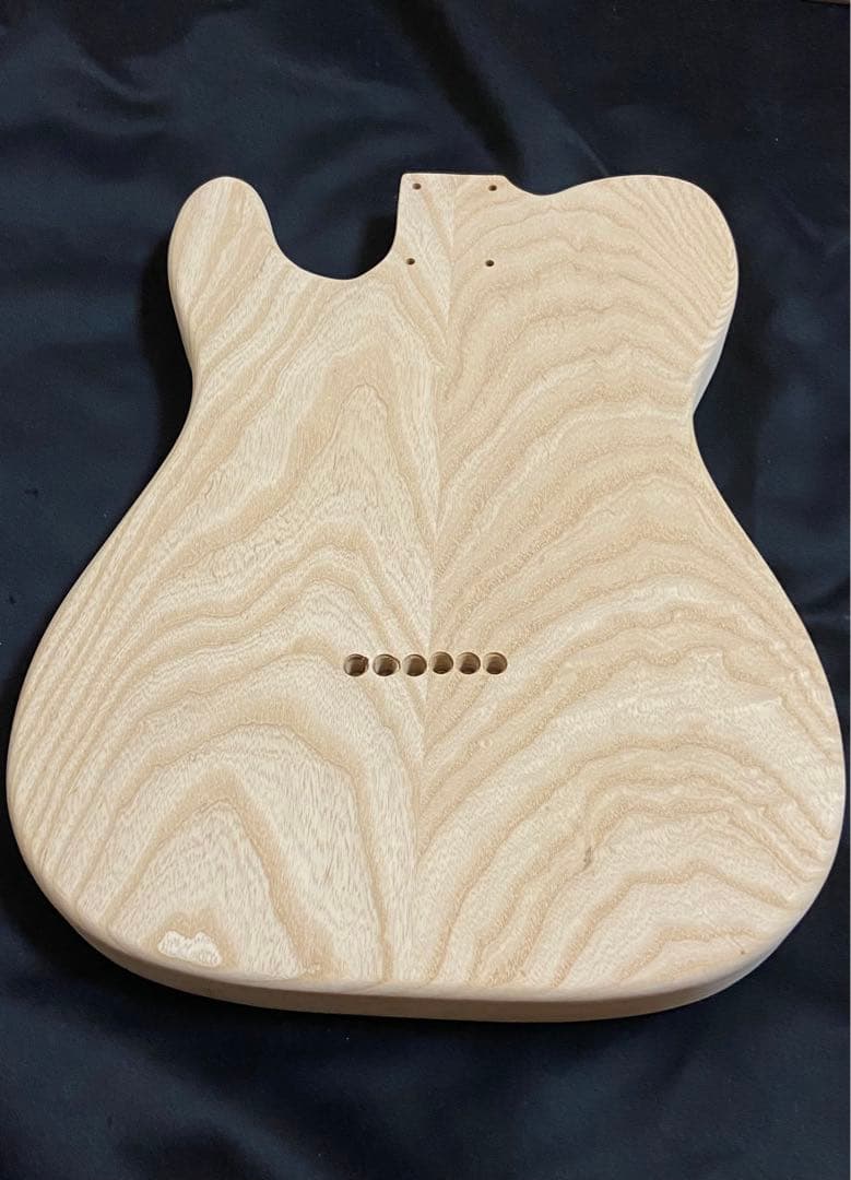 テレキャスターボディ　2ピース　アッシュ　未塗装　（No91）　ギター　ボディ