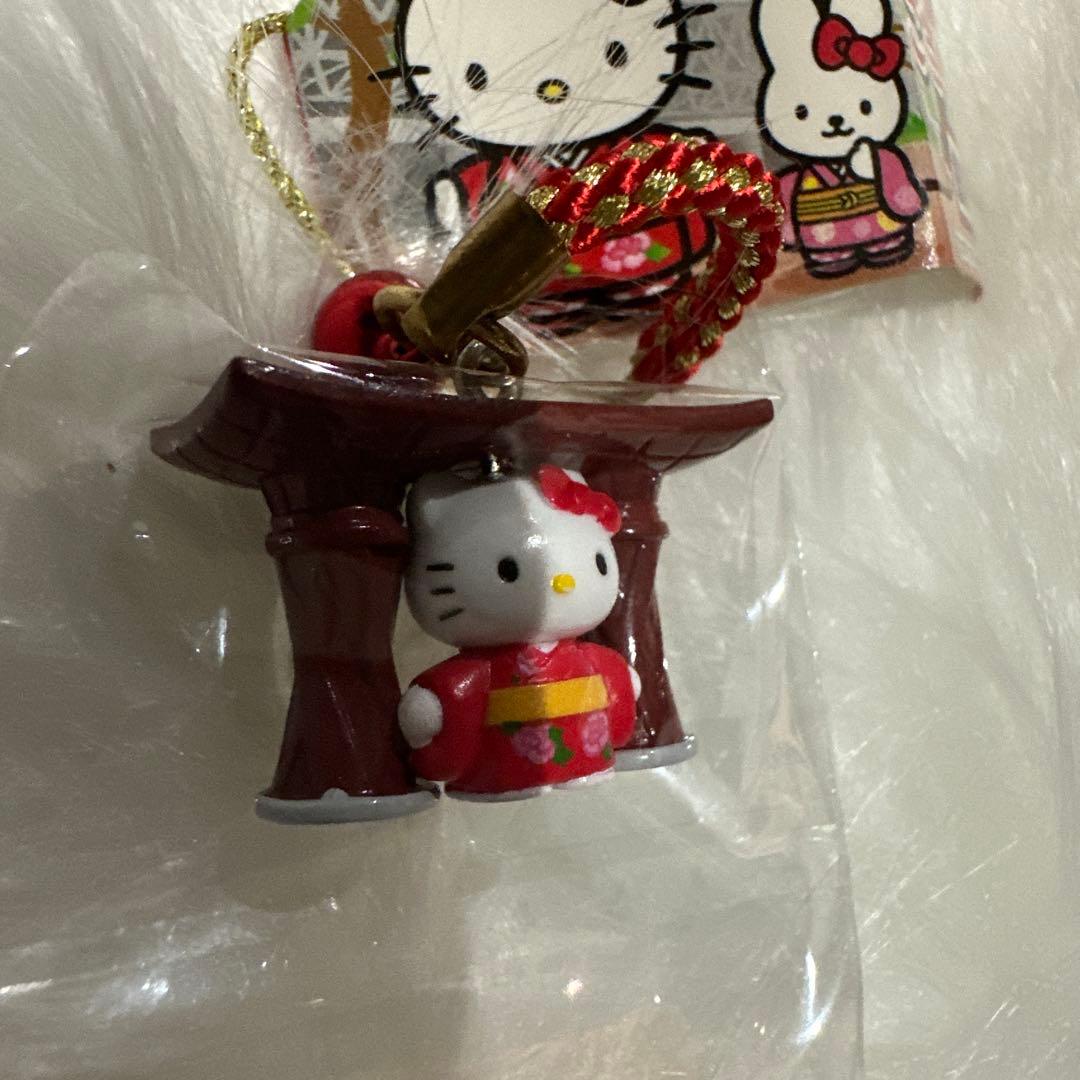 はろうきてぃ❁⃘*.゜ご当地キティストラップセット