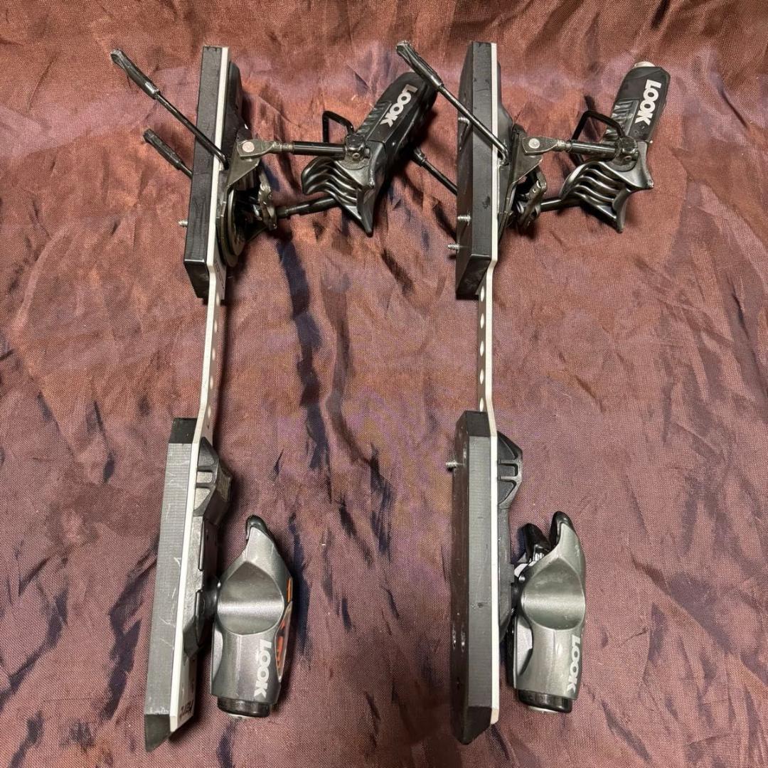 LOOK ルック Pivot 18 ターンテーブル ビンディング プレート付き