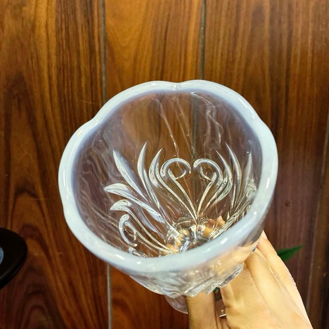 骨董　レトロ　乳白色暈し　ハートプレス紋　チューリップ型　パフェグラス　氷コップ