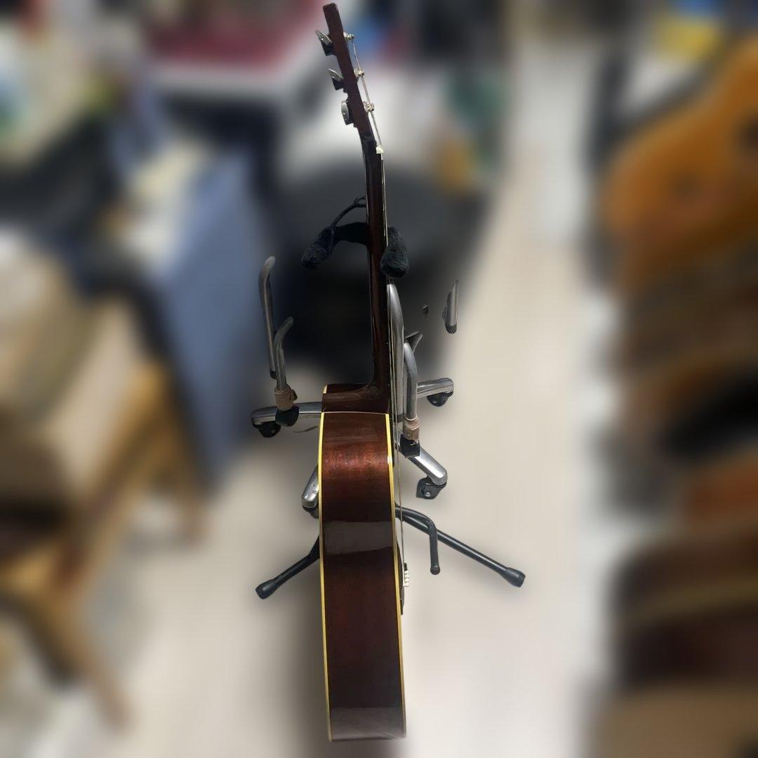 低音激鳴り　ヤマハFG-200 ブラックラベル