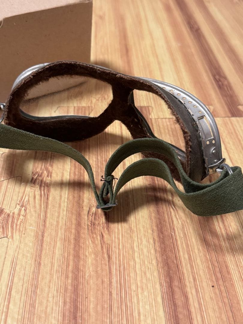 旧ソ連軍、戦車兵用ゴーグル、実物、未使用