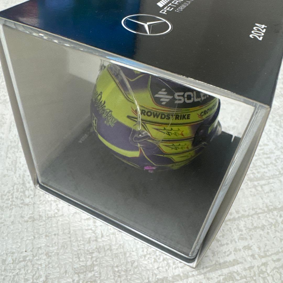 ルイス・ハミルトン 2024 ヘルメット1/5