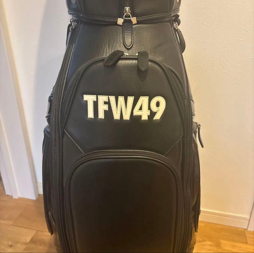 TFW49 ブラック キャディバッグ