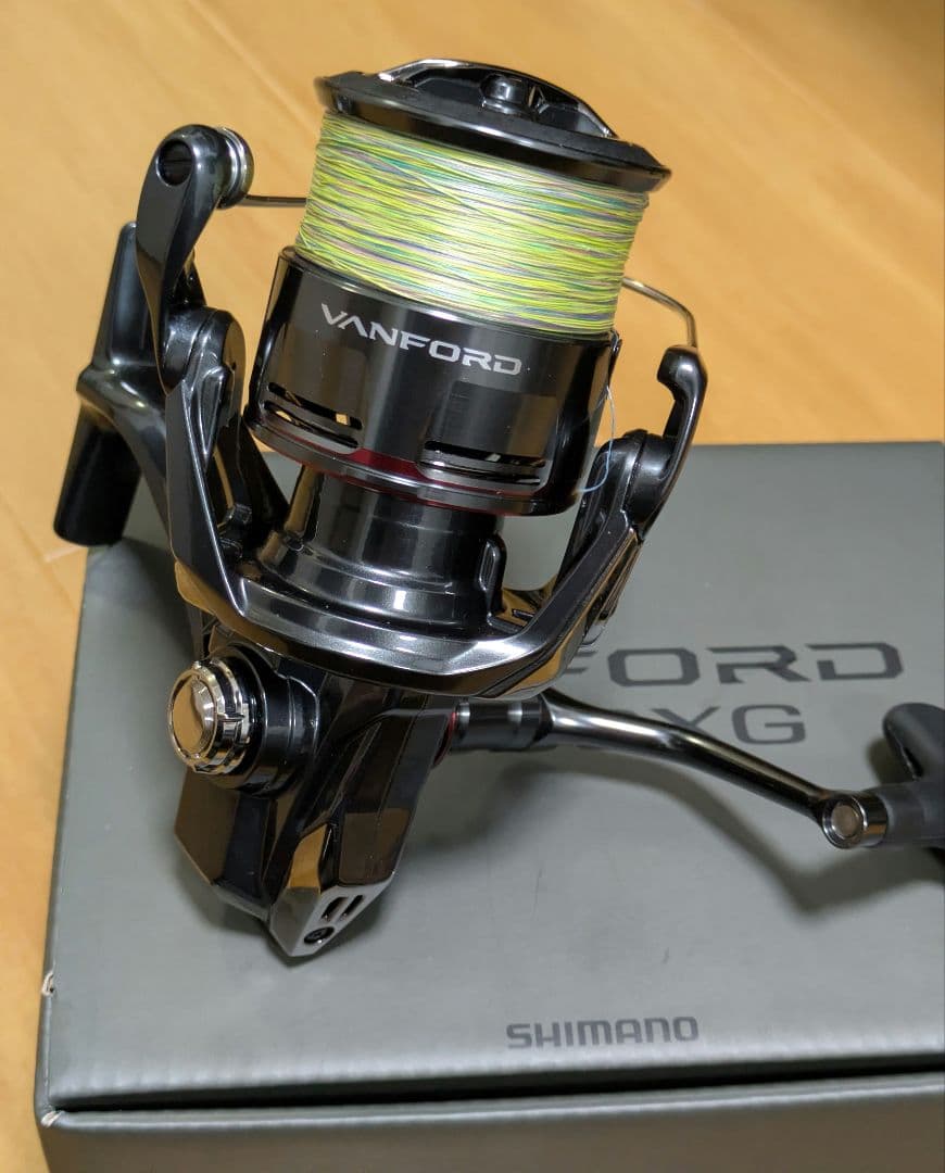 24ヴァンフォード 4000XG スピニングリール　VANFORD