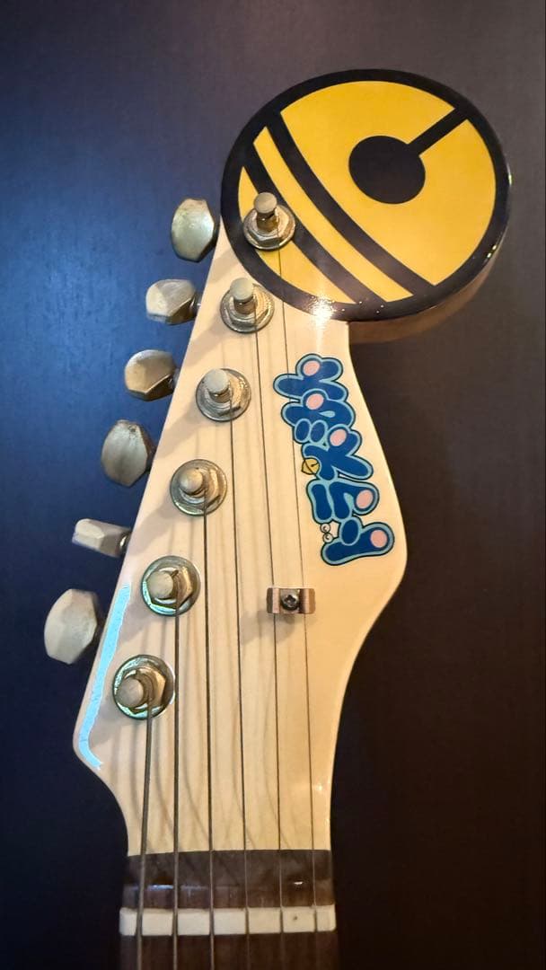 ドラえもんエレキギター