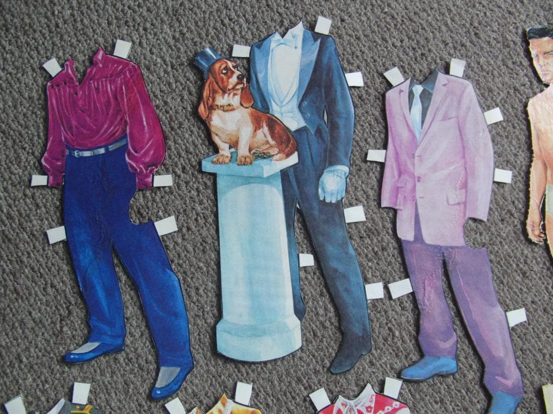 ★超希少 エルビス・プレスリー 切り抜き 着せ替え 紙製2パターン