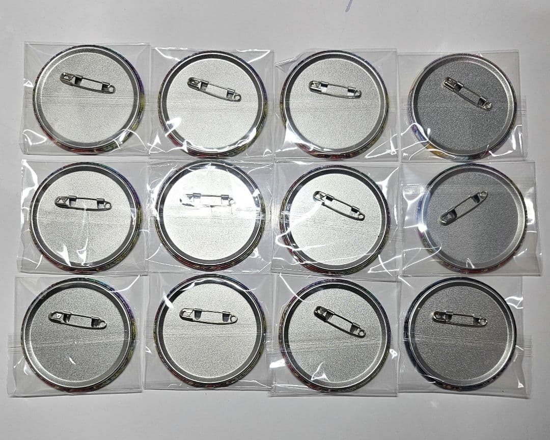 東雲絵名 18c グリッター缶バッジ 10点