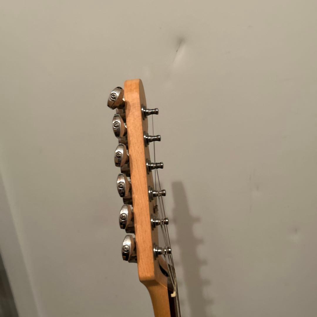 フェンダーストラスキャスター