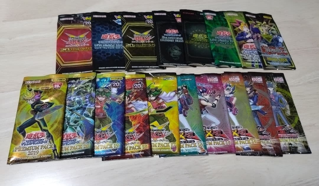 【匿名配送】遊戯王 説明書 デュエルフィールド 空パッケージ ステンレスカード