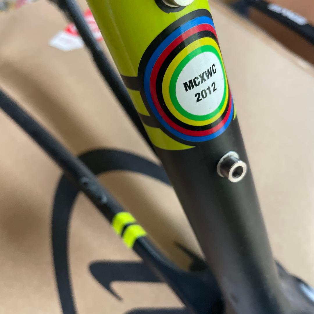 ibis HAKKALUGI DISC カーボンフレーム ENVEフォーク付