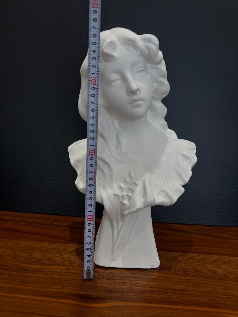 石膏像 スズランの少女 約38cm