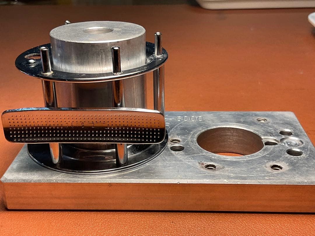 ABU アンバサダー 5500C メンテ済 フレーム修正済