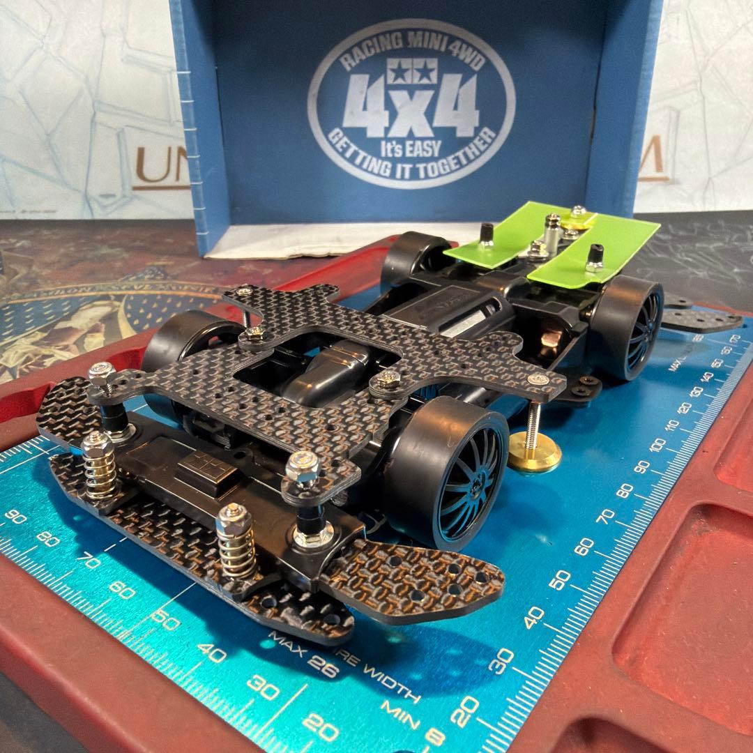 ミニ四駆　MEシャーシ　半完成品